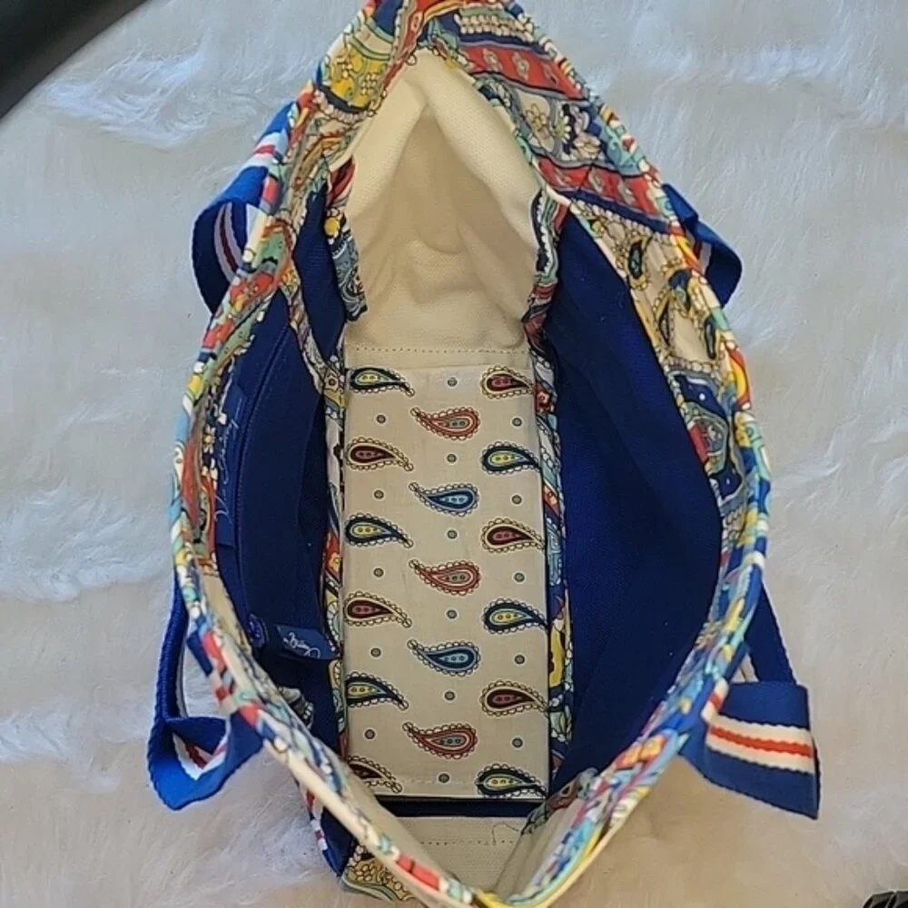 VERA BRADLEY Marina Paisley Print Blue‎ Cream Colorblock Double Handle Boho Tote